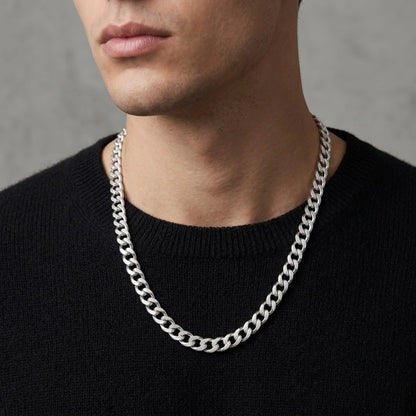 Beautiful And Sharp Silver Cuban Chain