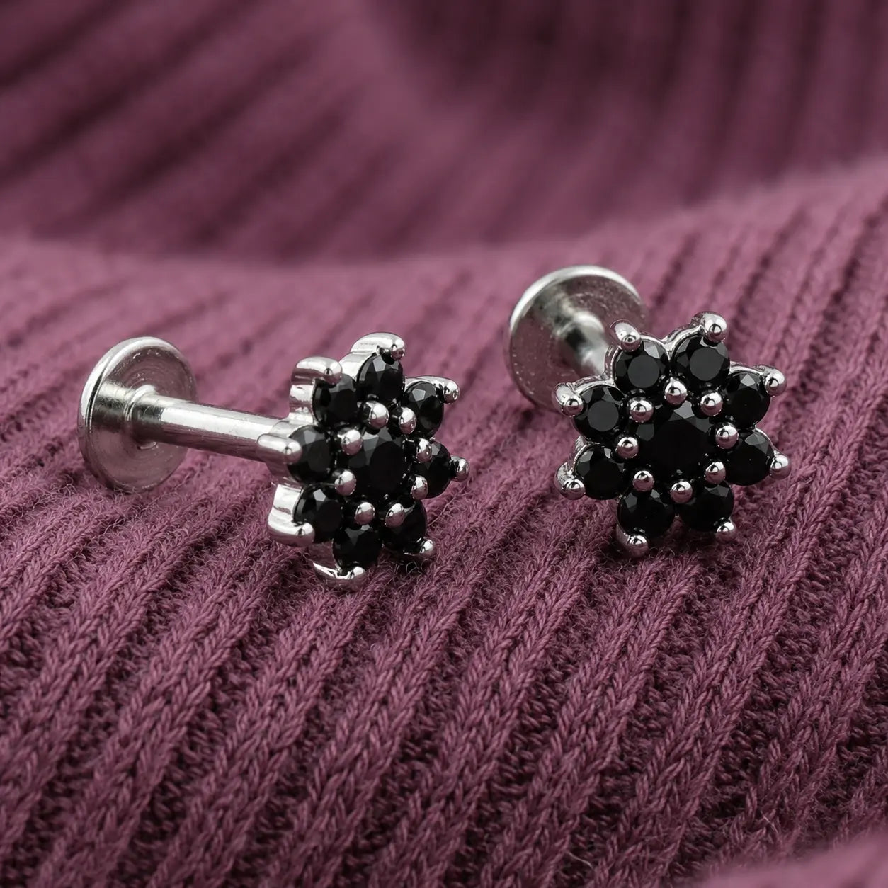 Black_Flower_Labret_Stud_Earrings_2
