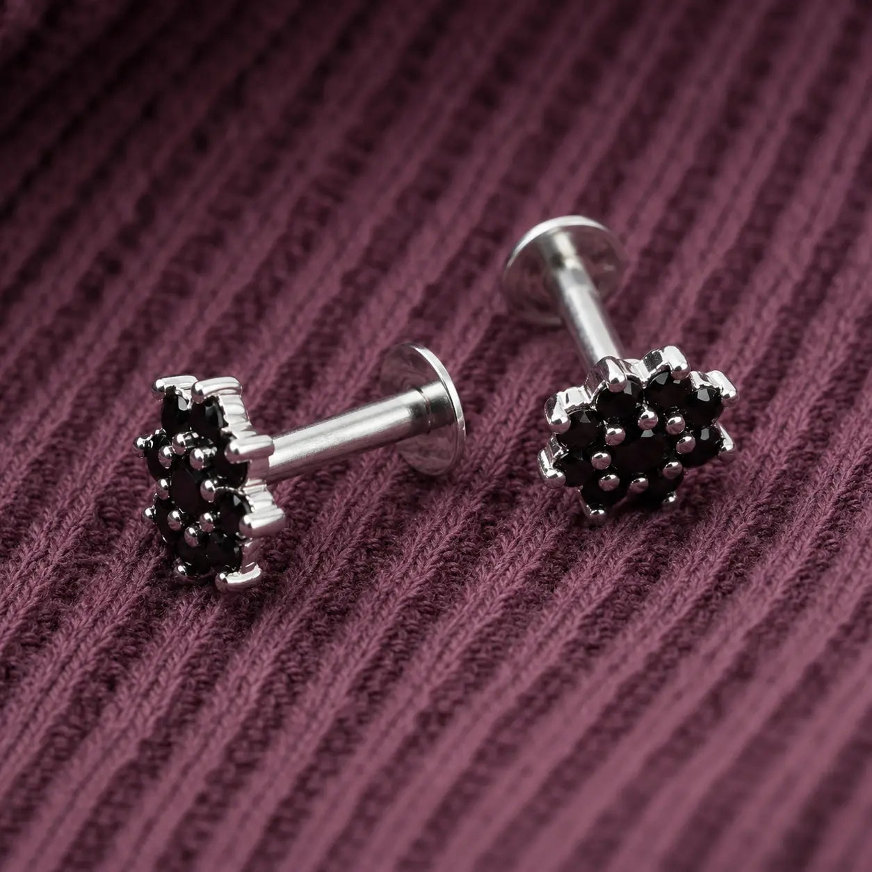 Black_Flower_Labret_Stud_Earrings_2