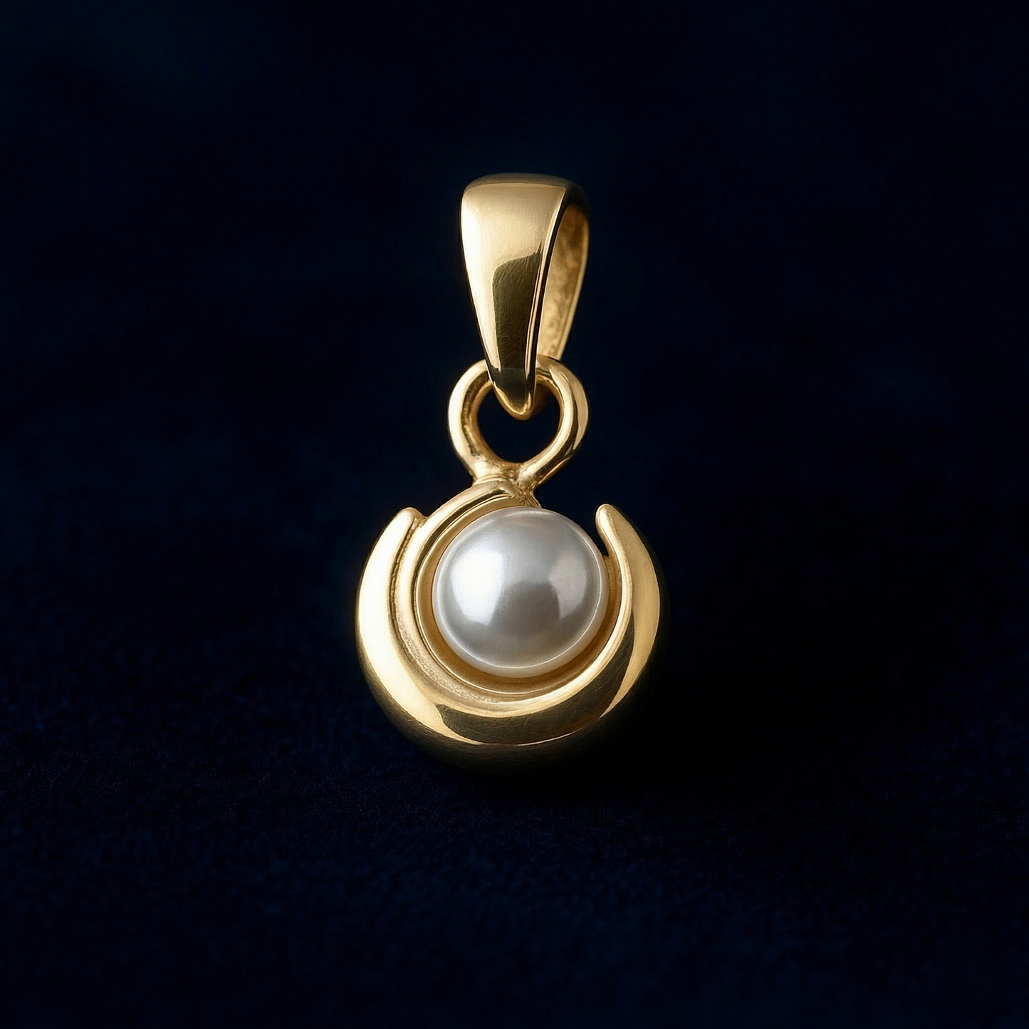 Classic Silver Chain with Pearl Moon Pendant