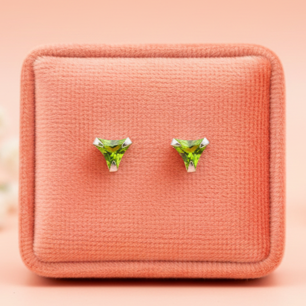 Color Your Spark Triangle Stones Unisex Silver Earrings in Vibrant lung