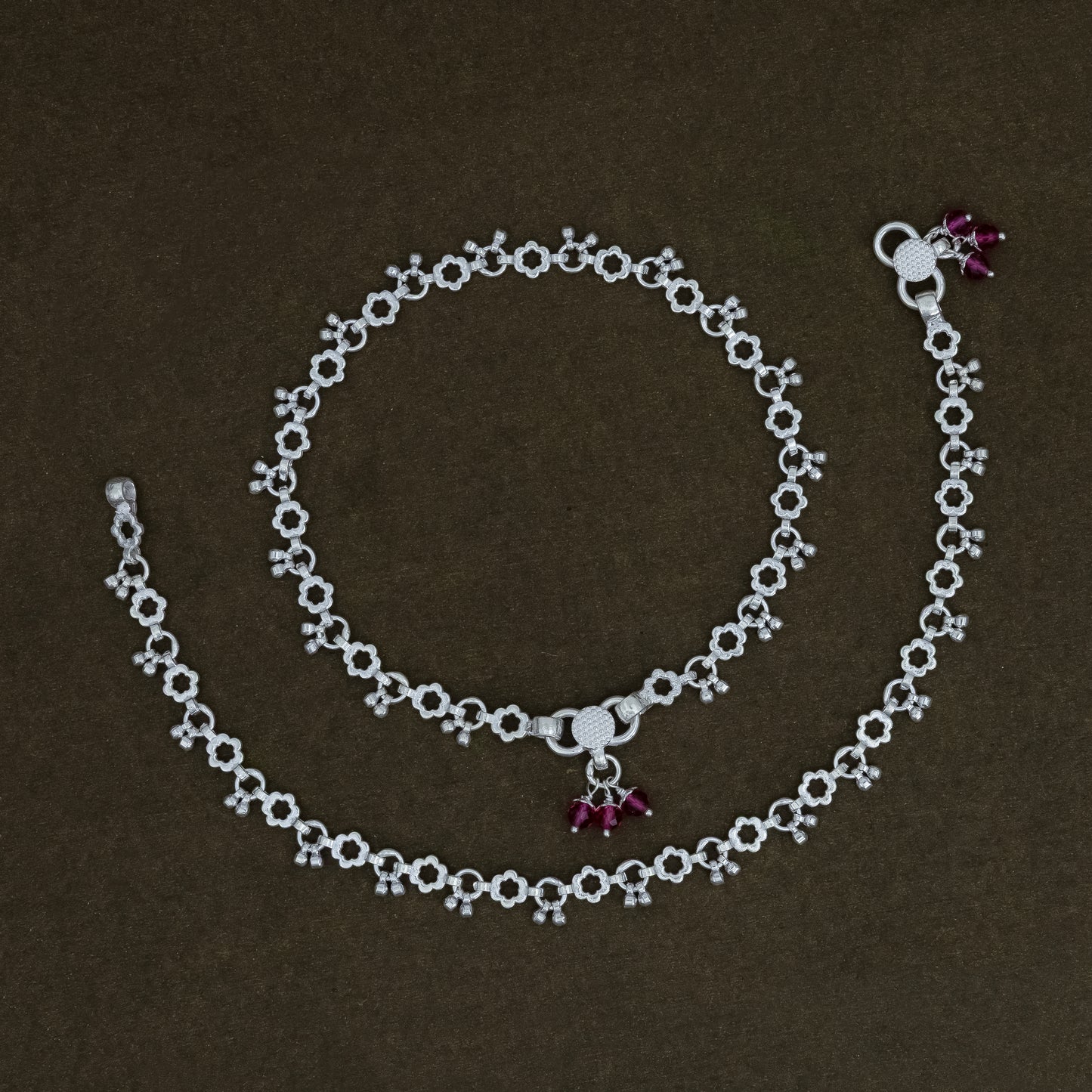 Silver Flower Design Payal Pair Elegant & Lightweight