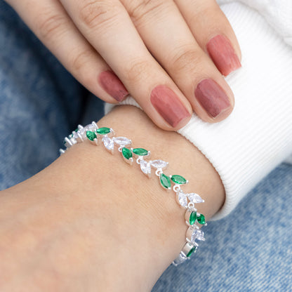 Three Colour Pattern Silver Bracelet (Any Color One Pcs)