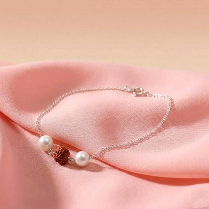 Divine Pearl Rudra Grace Silver Bracelet