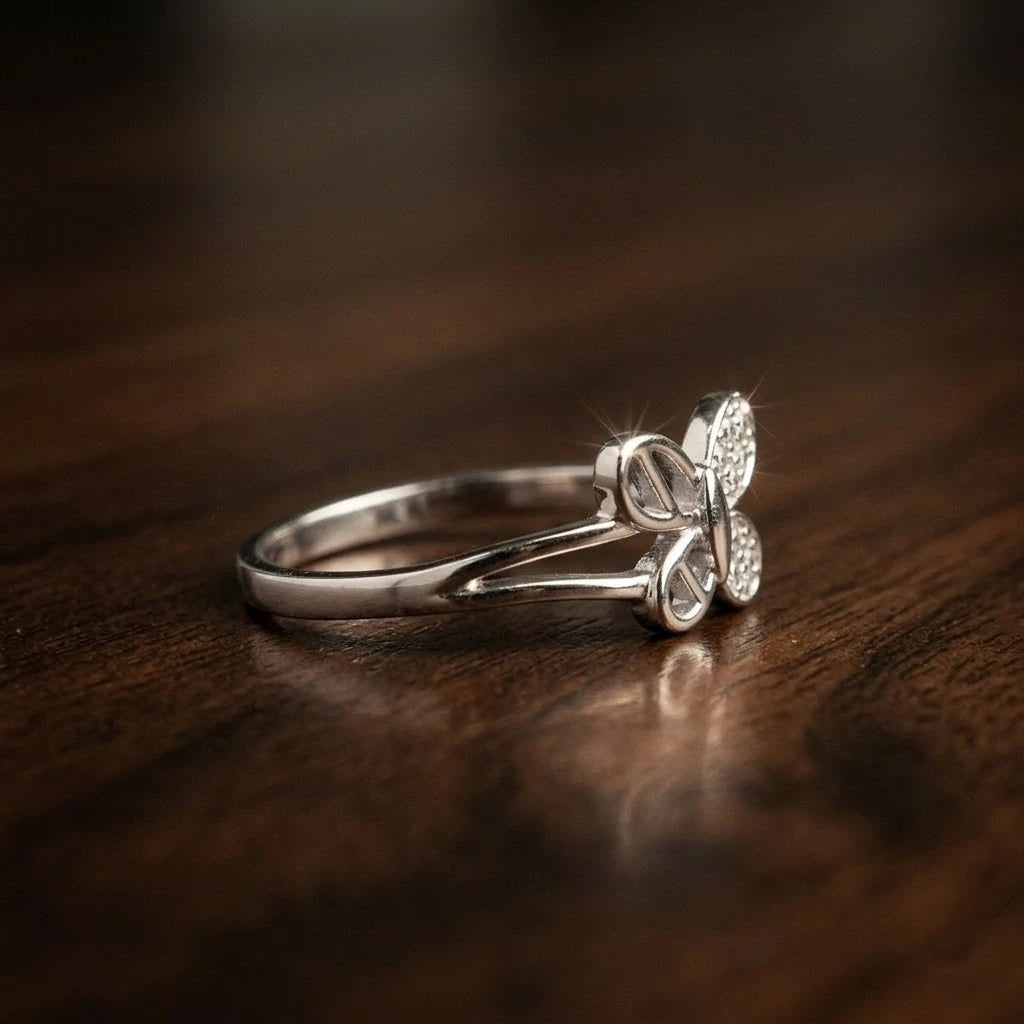 Elegant Butterfly Crystal Fashion Ring – Adjustable Silver-Tone Open Band