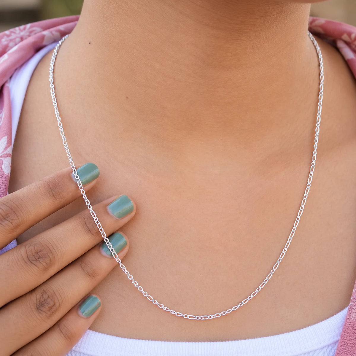 Elegant Silver Oval Link Chain Necklace for Women