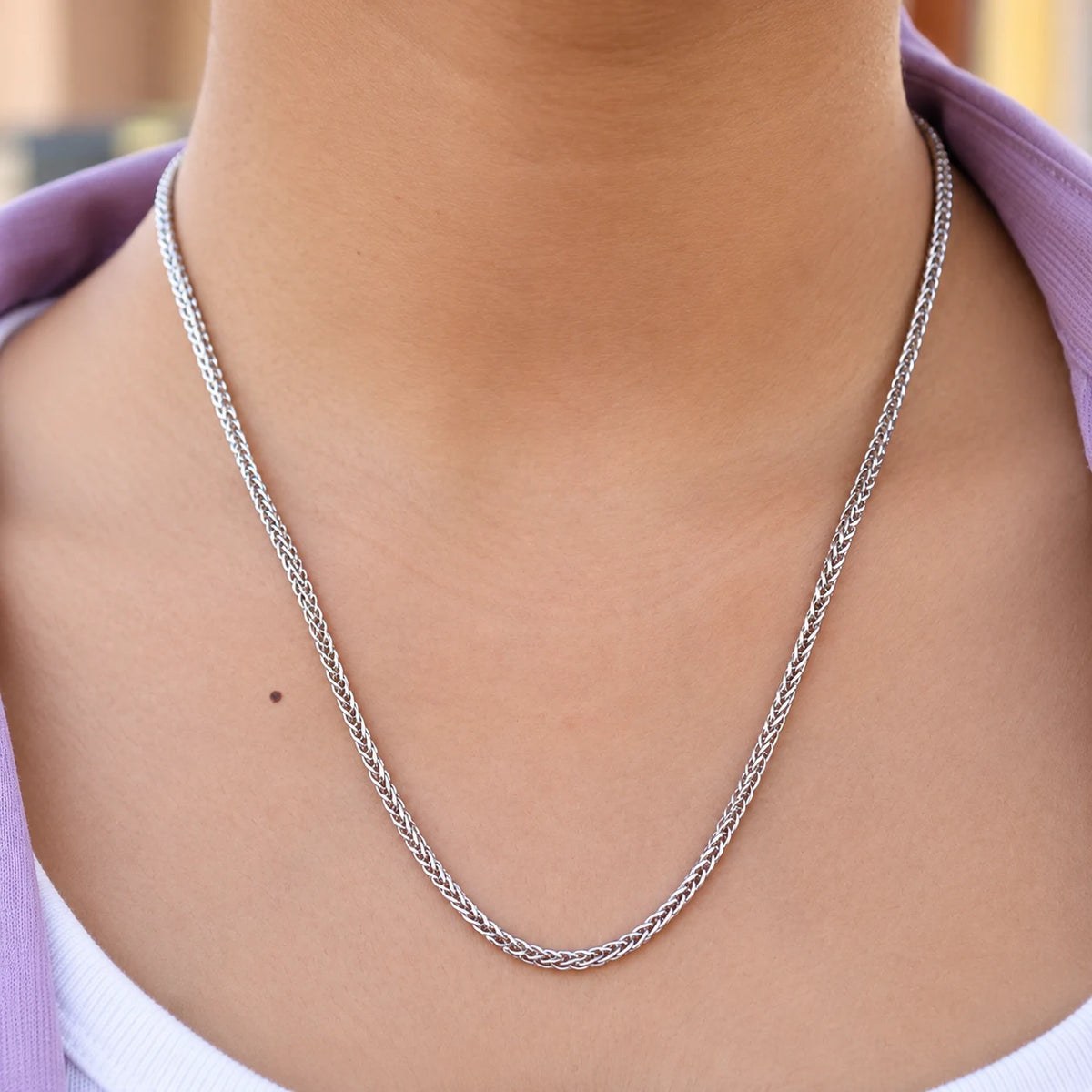 Elegant Silver Woven Link Chain Necklace for Women