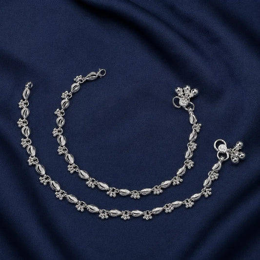 Ethnic Silver Anklet With Shell-Shaped Charms
