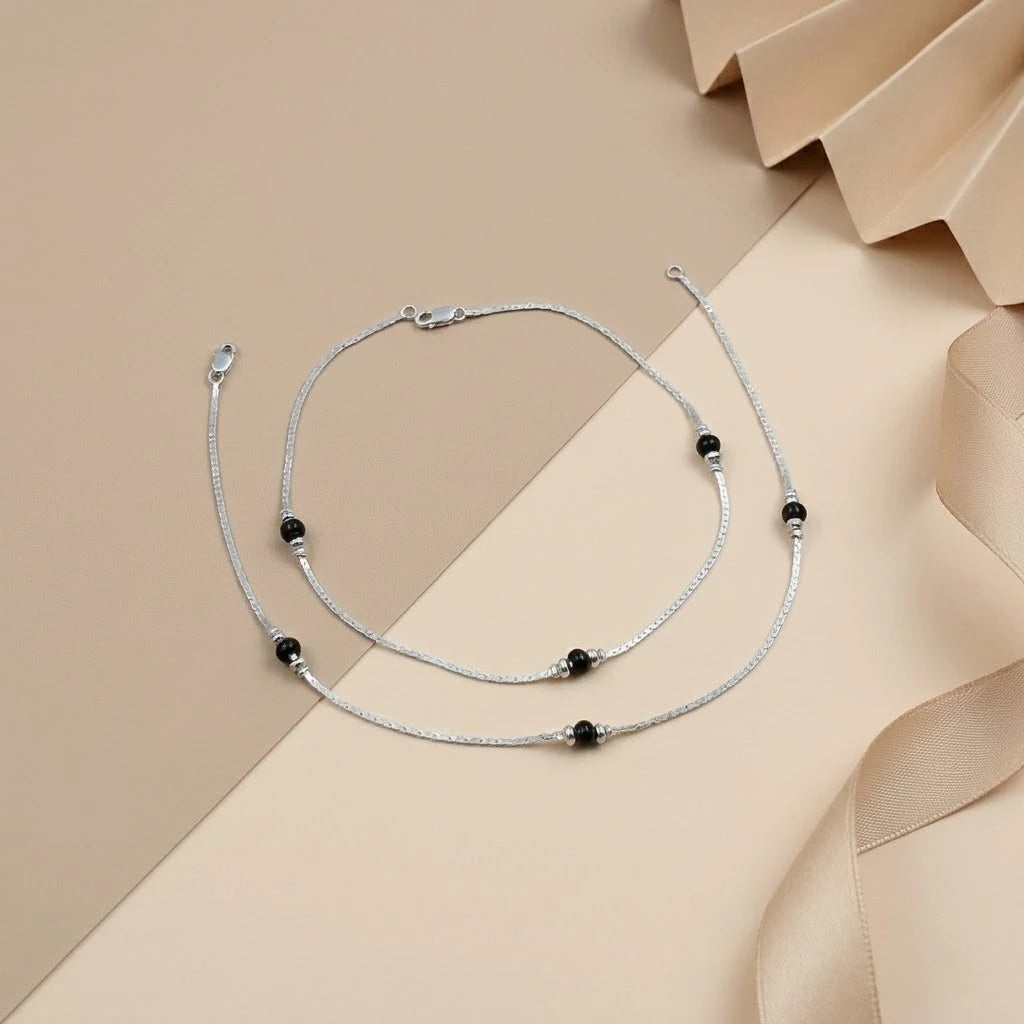 Everyday Wear Black Bud Silver Anklet
