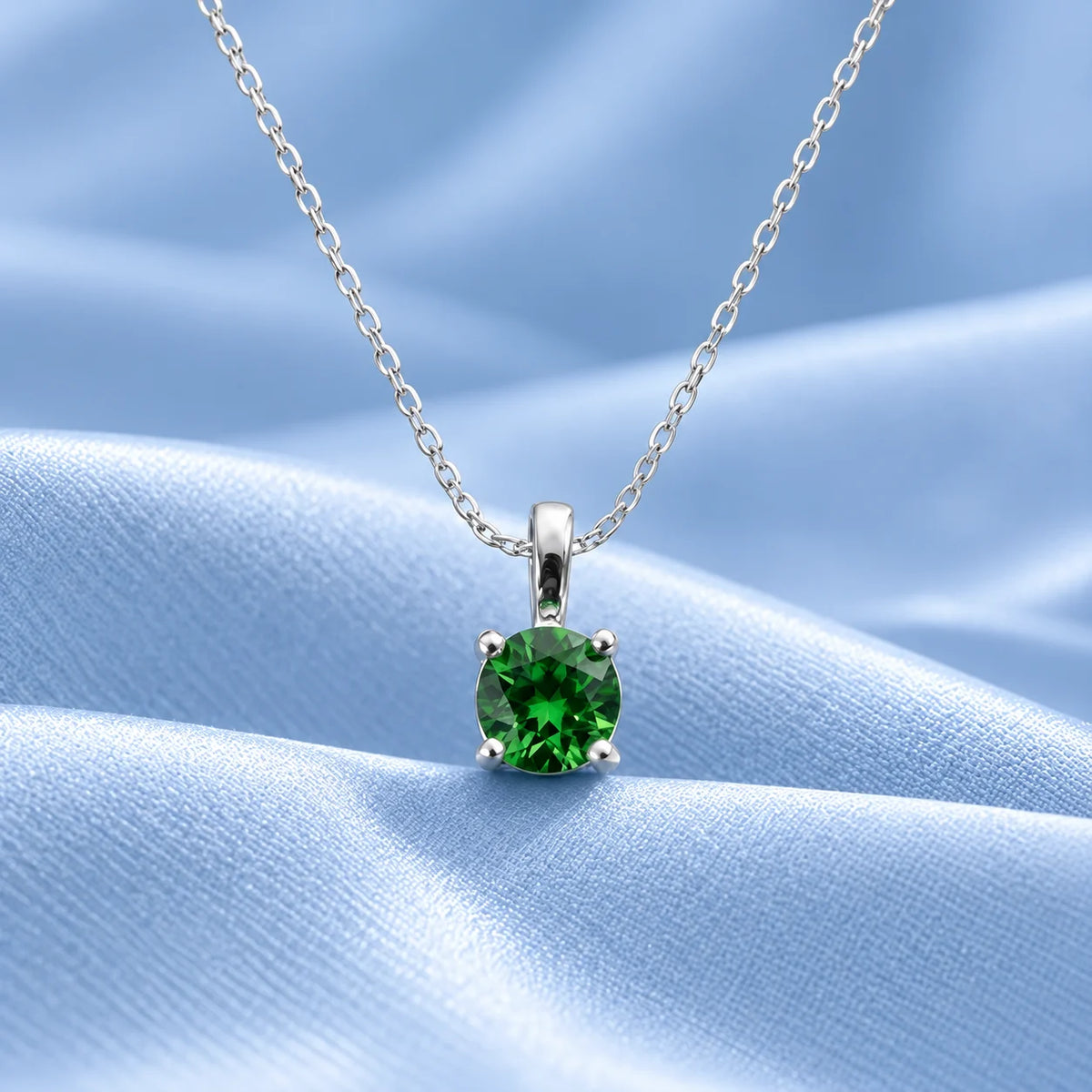 Green Solitaire Silver Pendant
