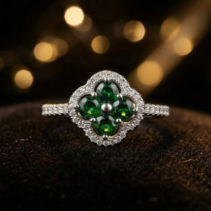 Luxury Emerald Flower Diamond Ring