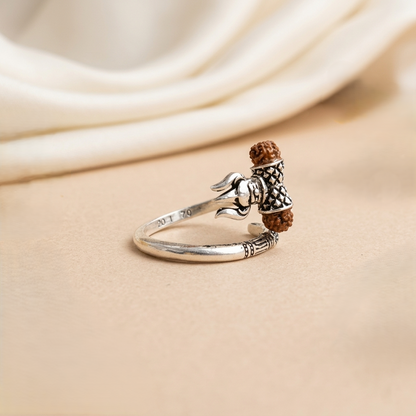 Mahadev Trishul Rudraksha Silver Spiral Ring