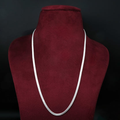 Men’s Flat Silver Chain Bold Smooth Finish for Boys
