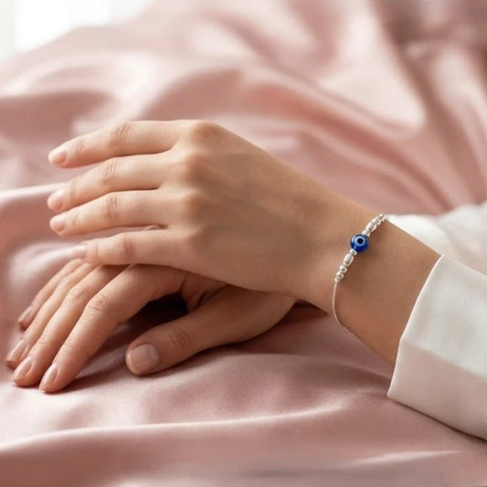 Minimalist Silver Evil Eye Bracelet