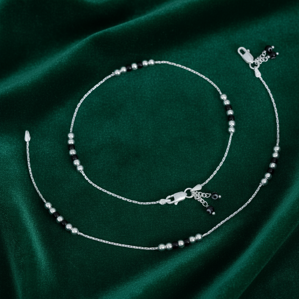 Noir Bead Silver Anklet with Black Beads