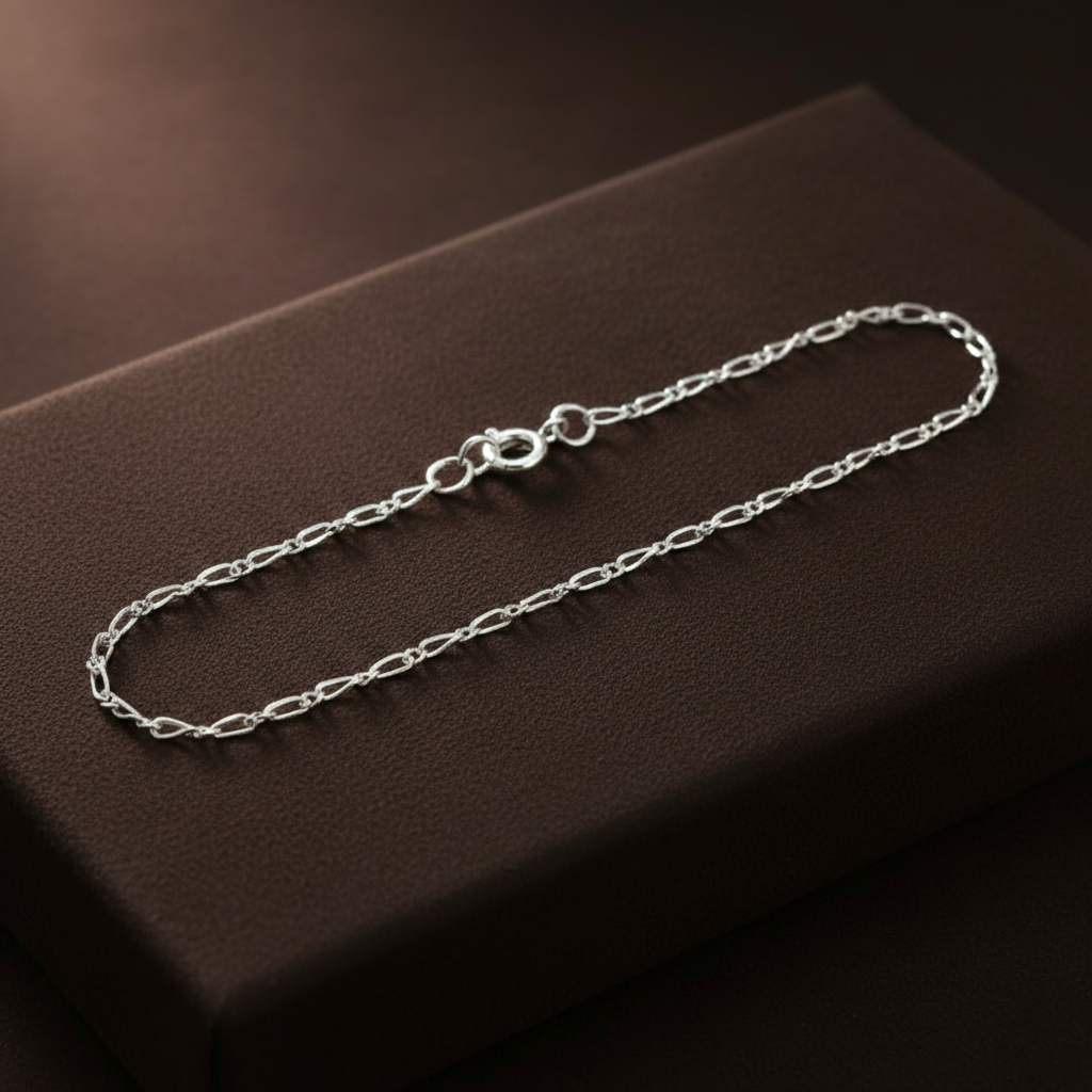 Oval Link Chain Bracelet for Men & Women