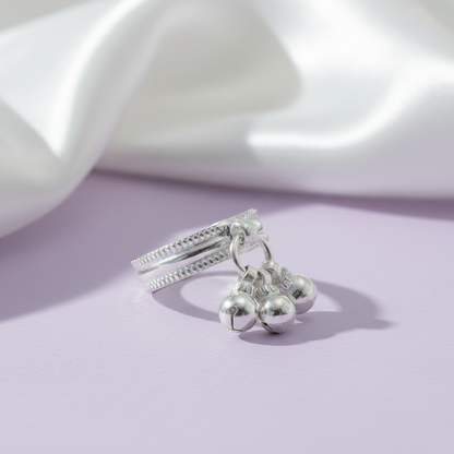 Plain Silver Toe Ring(Bichiya) with Hanging Ghungroo