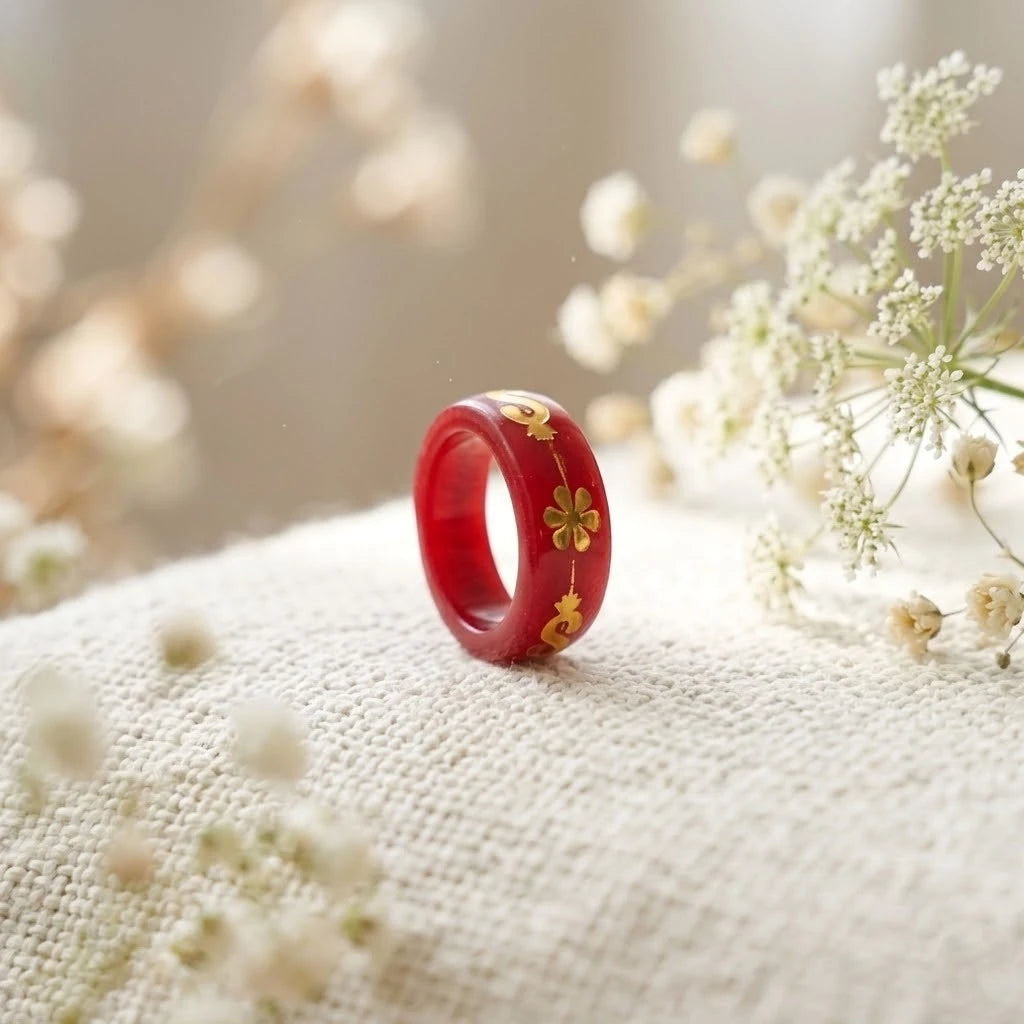 Red Resin Floral Inlay Ring – Handmade Vintage Gold Clover Band