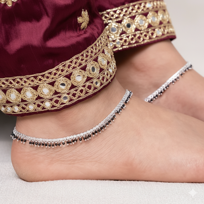 Silver Black Beaded Payal Minimal Traditional Anklet for Daily Wear