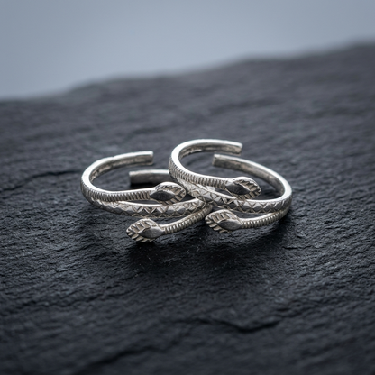 Silver Cross Leaf Design Adjustable Toe Ring (Bichiya) for Women