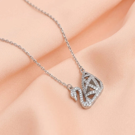 Silver Charming Duck Chain With Pendant