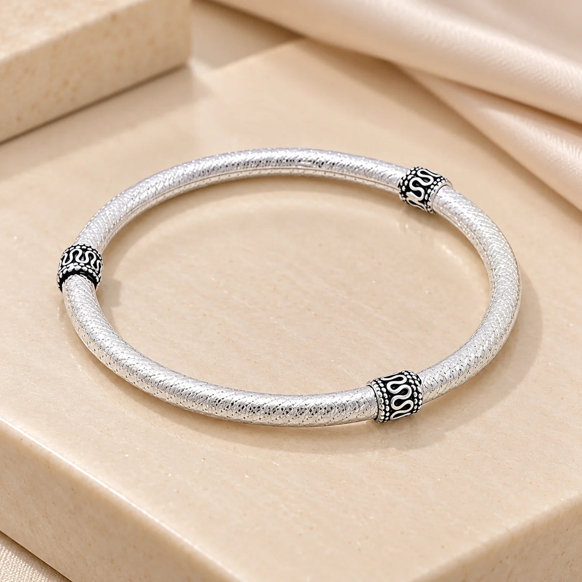 Silver Effortless Girls Kada