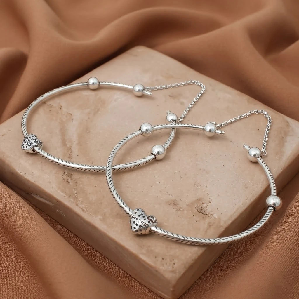 Silver Fashionable Heart Shape Beads Kada Payal