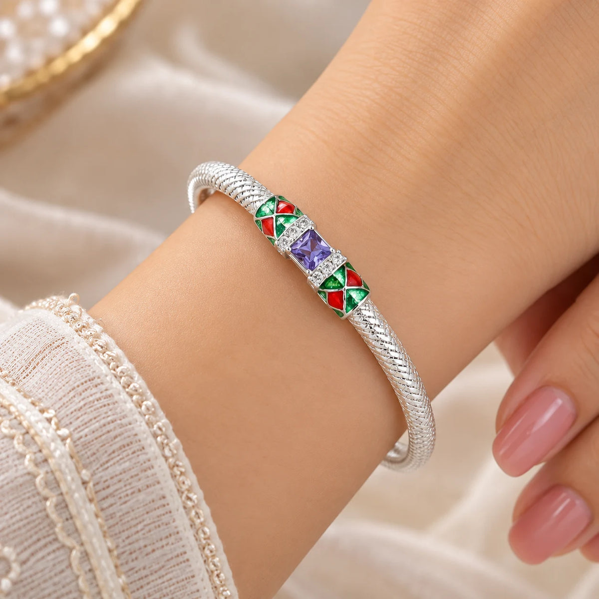 Silver Gorgeous Center Colorful Design Bangles