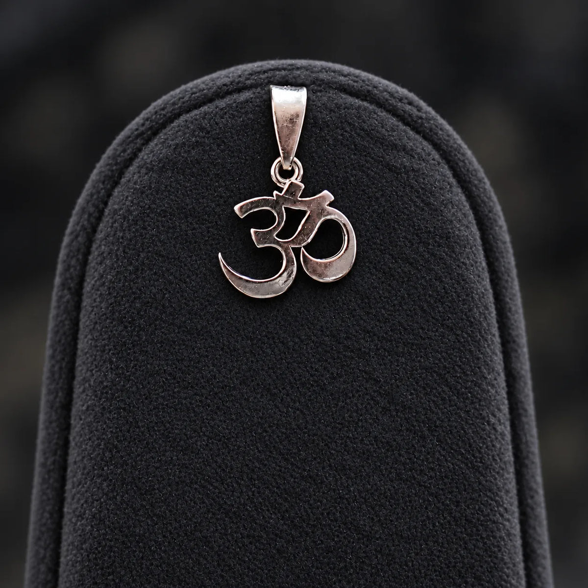Silver Om Pendant