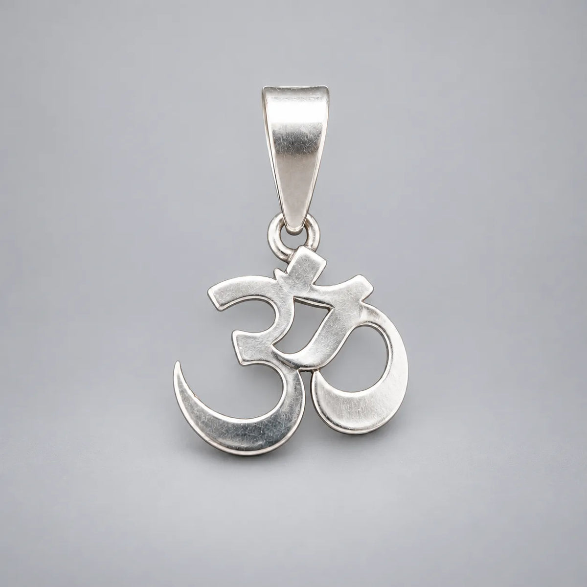 Silver Om Pendant