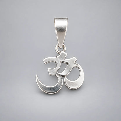 Silver Om Pendant