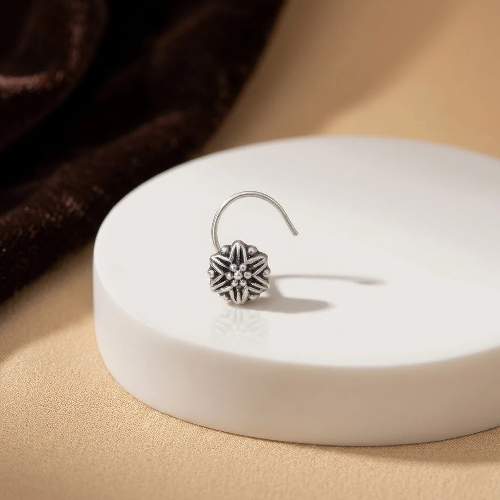 Silver Oxidised Beautiful Nosepin