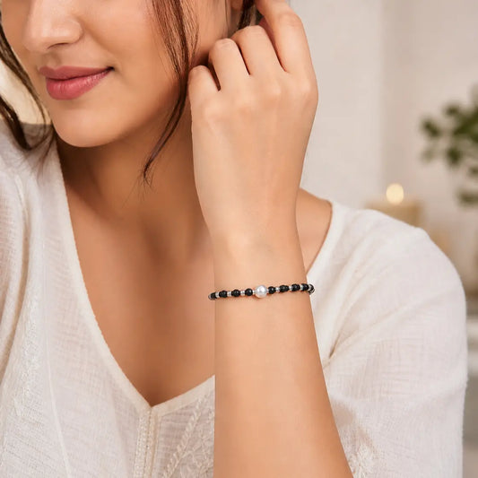 Silver Plain Moti & Black Buds Bracelet