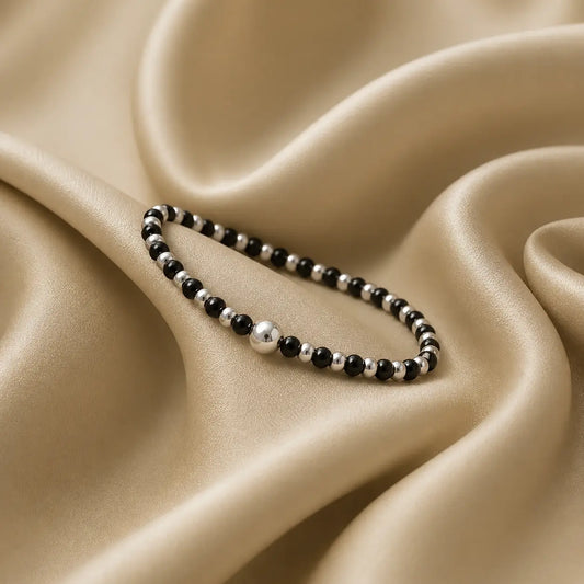 Silver Plain Moti & Black Buds Bracelet