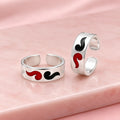 Silver Red and Green Wind Design Bichhiya for Girls