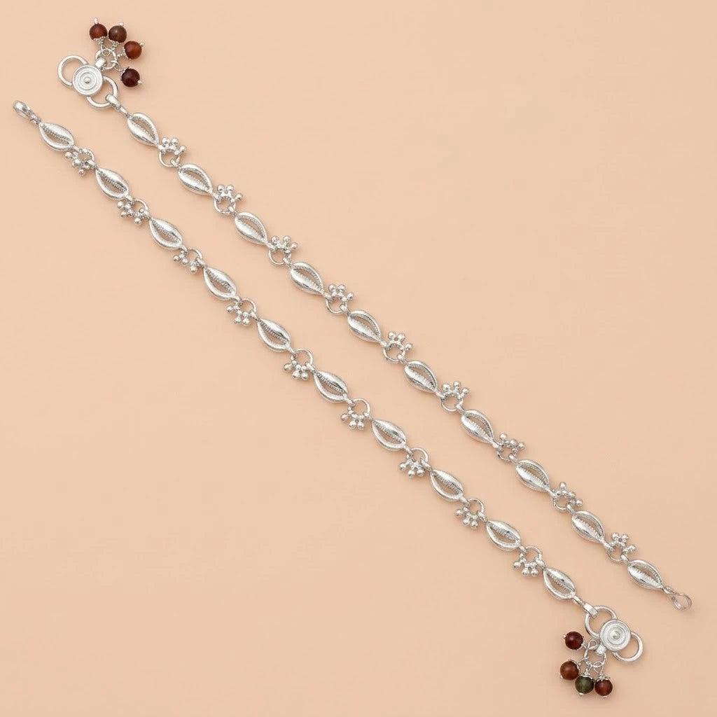 Silver Shell Design with Small Ghungroo Payal