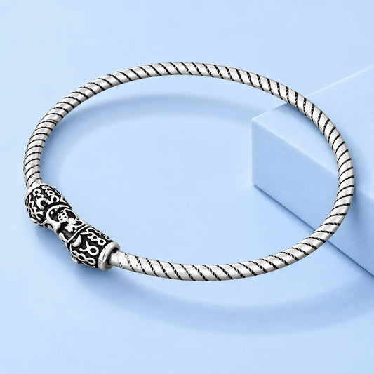 Silver Symbolized Of Lion Face Boys Kada