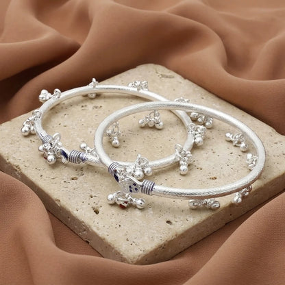 Silver Traditional Symbol Of Peacock Kada Payal
