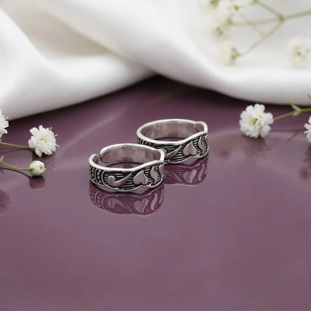 Silver Twisted Heart Toe Rings