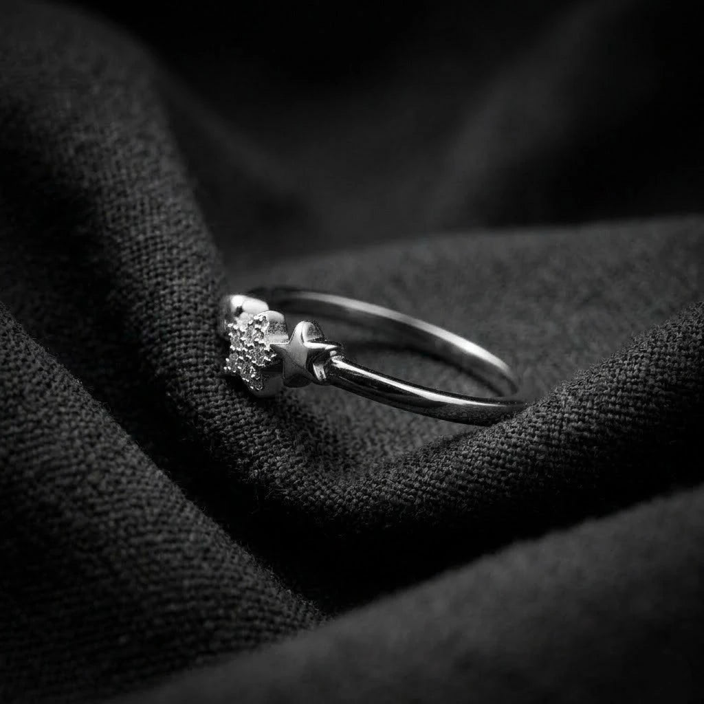 Starburst Diamond Ring – Elegant Open Band Fashion Ring