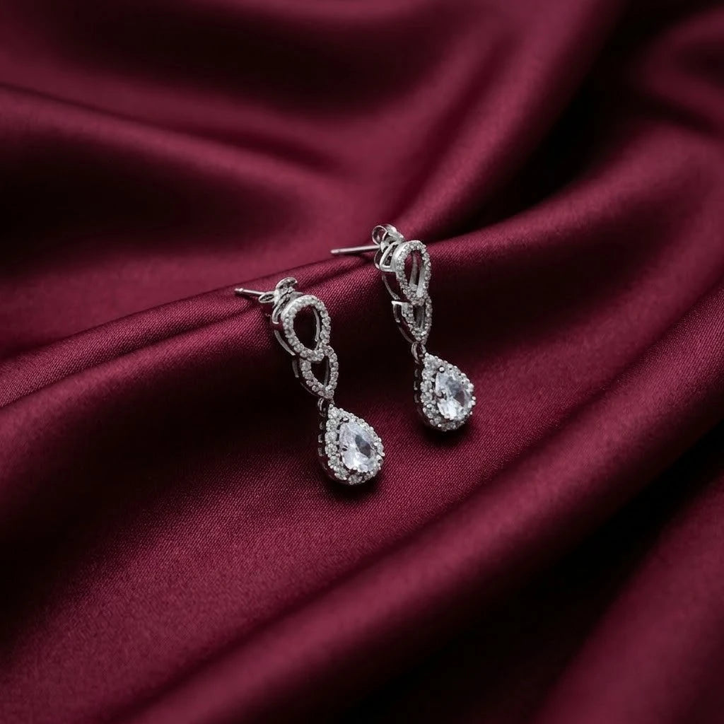 Sterling Silver Teardrop Chain Necklace Set