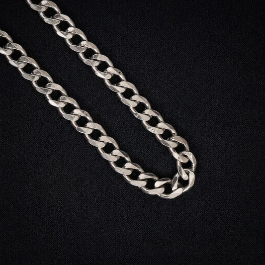 Stylish Silver Cuban Chain