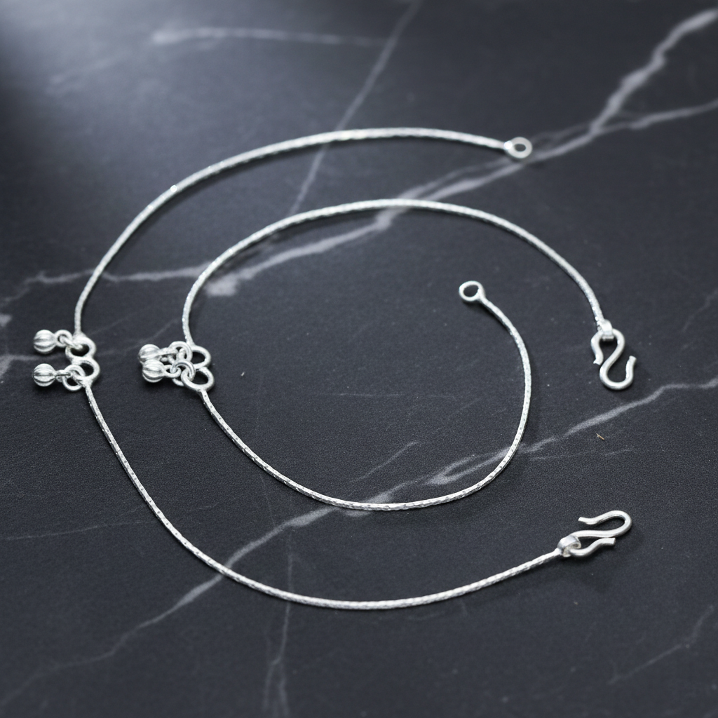 Traditional Indian Ghungroo Anklet in Silver