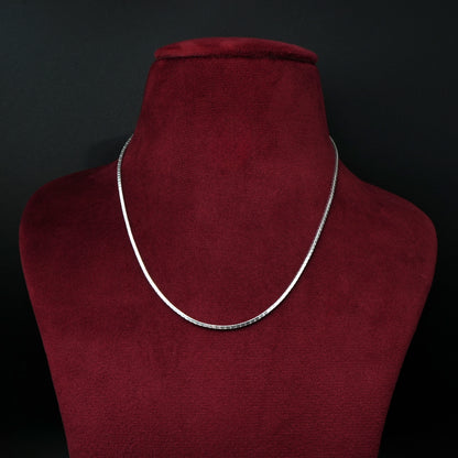 Trendy Silver Chain for Boys Minimal Look
