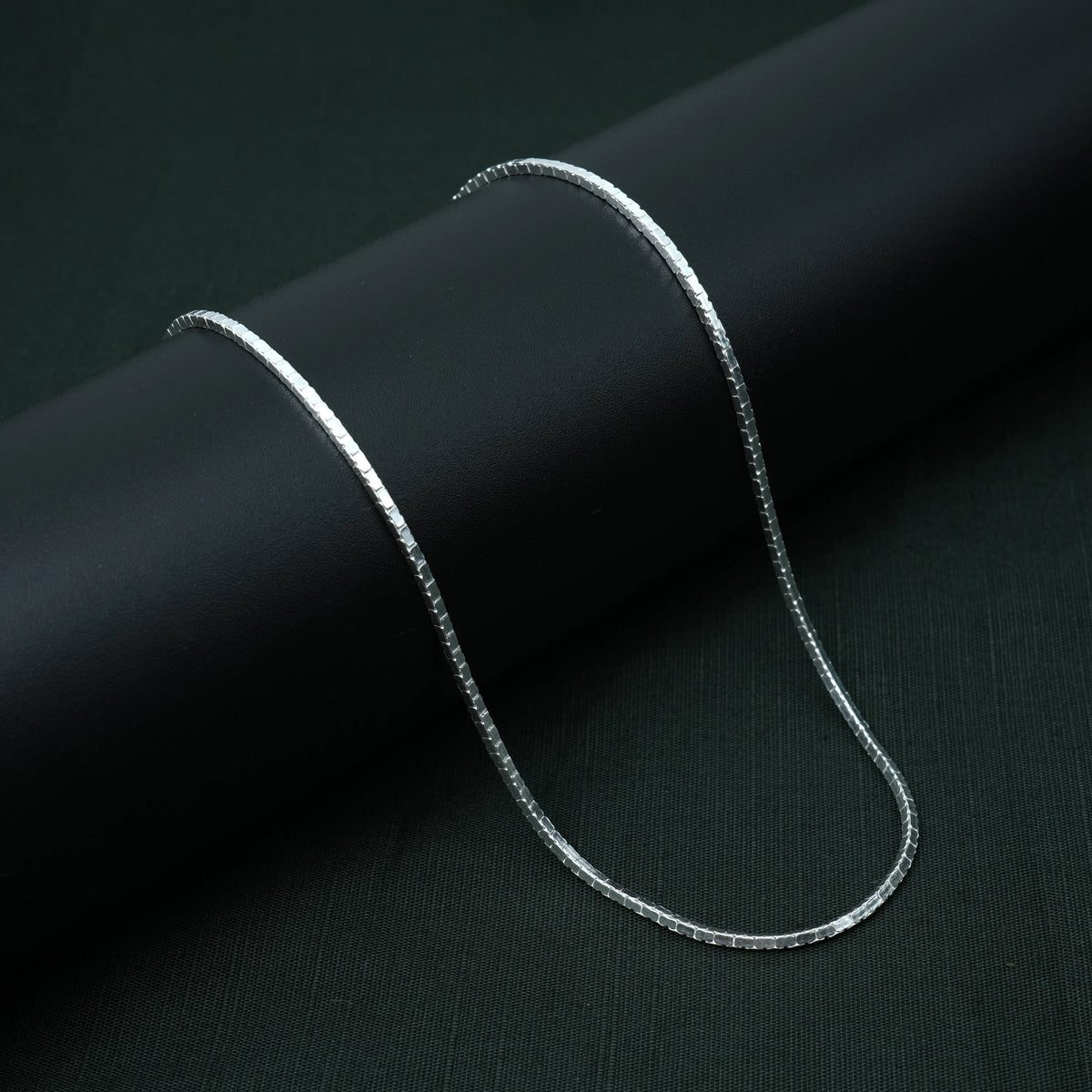 Trendy Silver Chain for Boys Minimal Look

