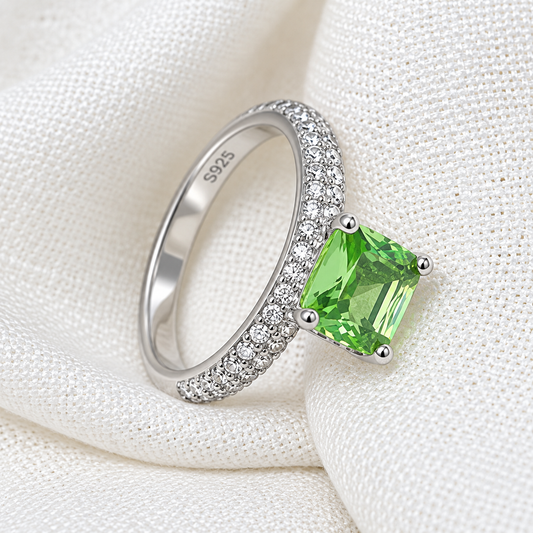 Silver Ring Large Diamond Cut Center Stone
