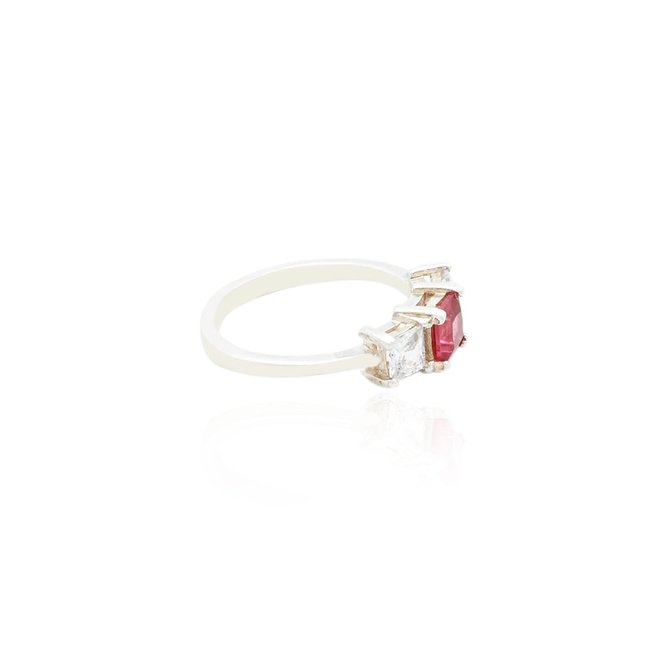 Stylish silver ring with a sleek pink baguette gemstone