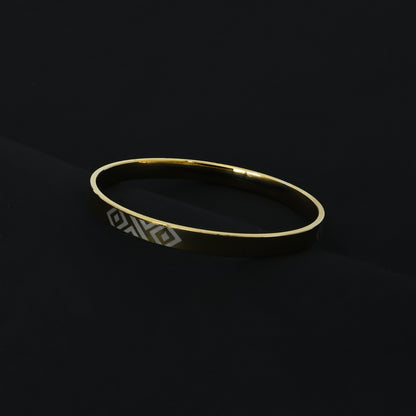 Stylish silver kada for boys with a sophisticated gold-plated look