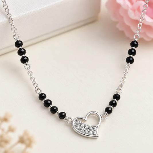 Cute Crystal Heart Minimal Silver Mangalsutra