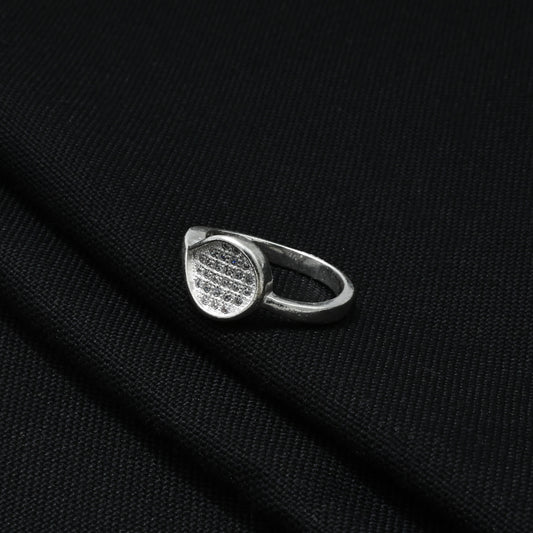 Silver Vanki ring featuring a sparkling curved design for a graceful and elegant look